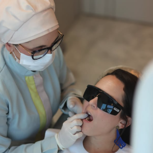 dra-karla-dentista-recife